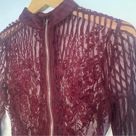 NEW Windsor lace plum crop top long sleeve - Picture 2 of 8